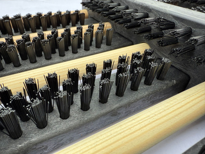 SZCZOTKA DO CZYSZCZENIA OBUWIA